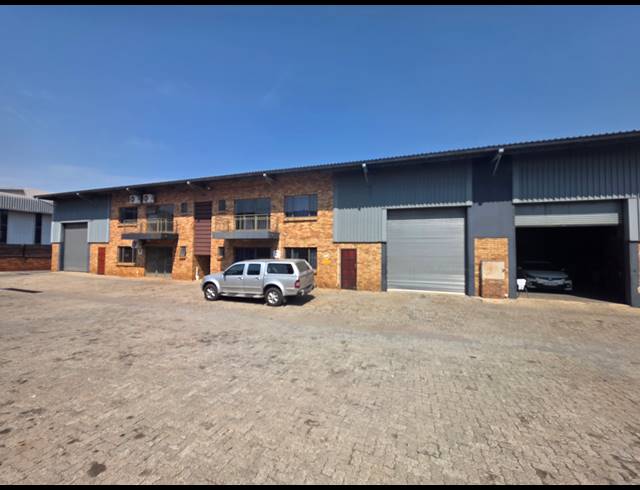 353M² WAREHOUSE TO LET IN STORMILL